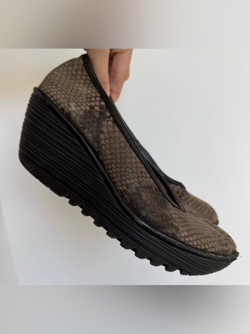 Fly London Yalu Snakeskin Leather Wedges Heels Shoes 40